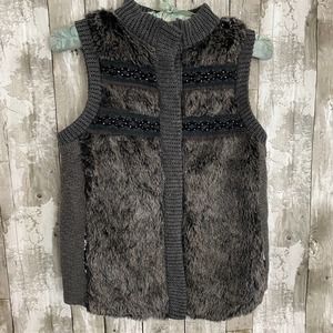 Miss me grey faux fur vest S
